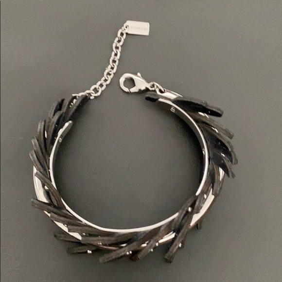 Gorgeous leather and metal  black coach bracelet - Picture 3 of 7